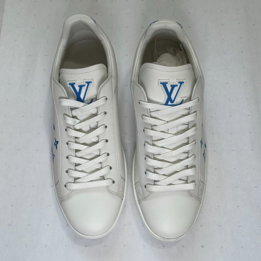 Louis Vuitton Luxembourg Samothrace Sneaker Shoe - Picture 5 of 15